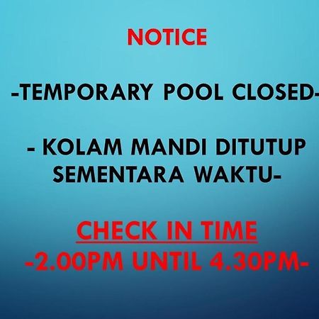 Hotel Legacy Port Dickson Esterno foto