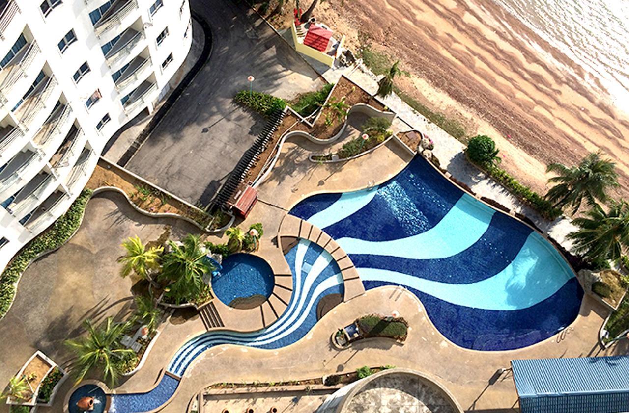 Hotel Legacy Port Dickson Esterno foto